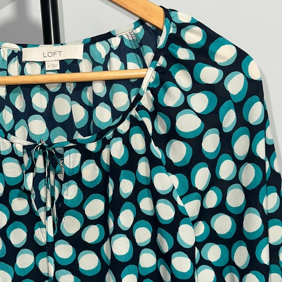 LOFT Teal, Cream and Navy Blue 3/4 Sleeve Blouse Top Size Medium - Picture 3 of 13